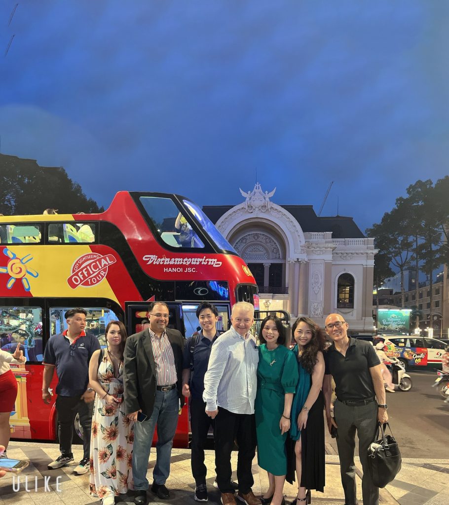 Founder's Message - Thông điệp từ tác giả và nhà sáng lập